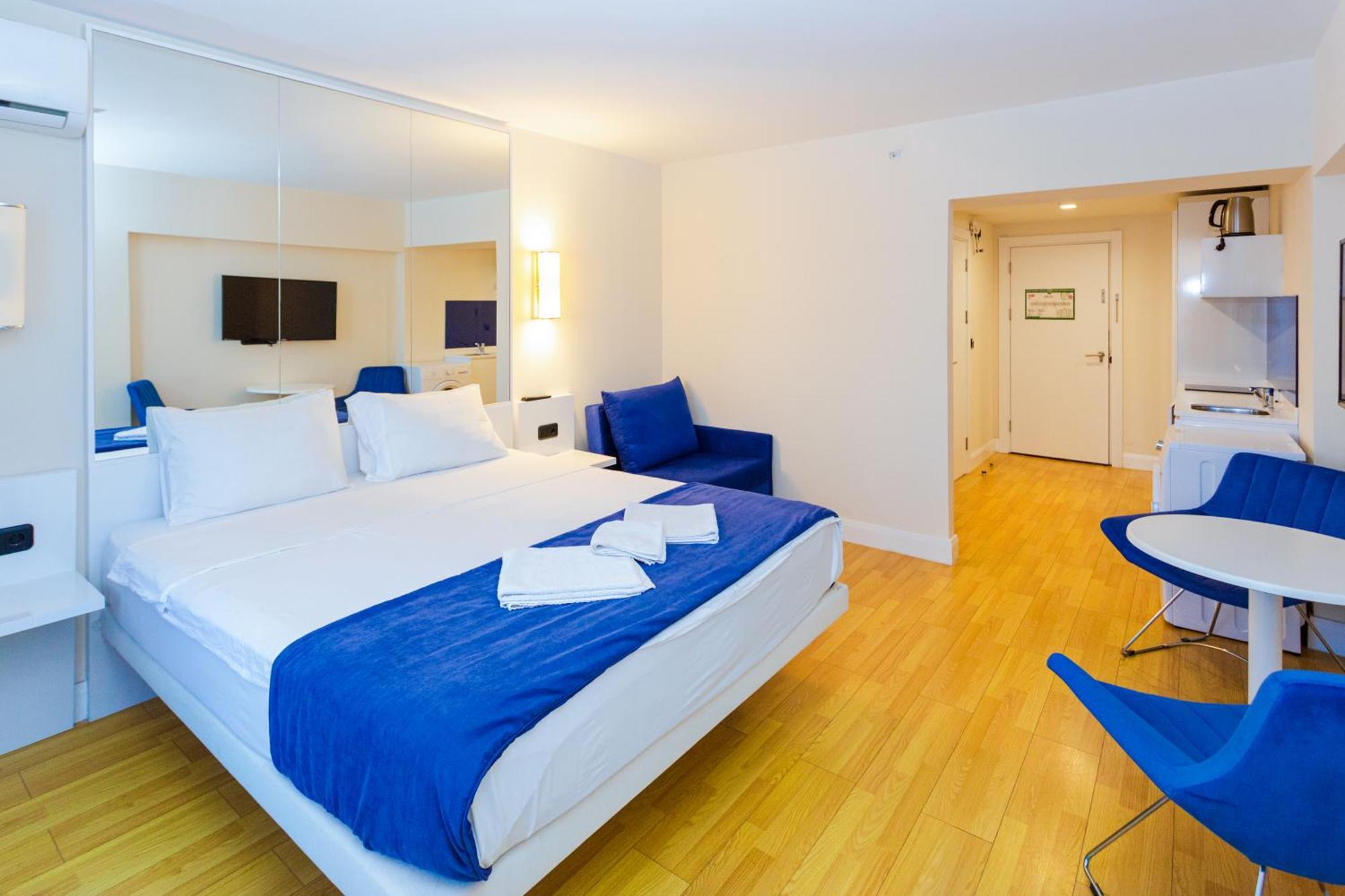 Best Location Apartments In Батумі Екстер'єр фото