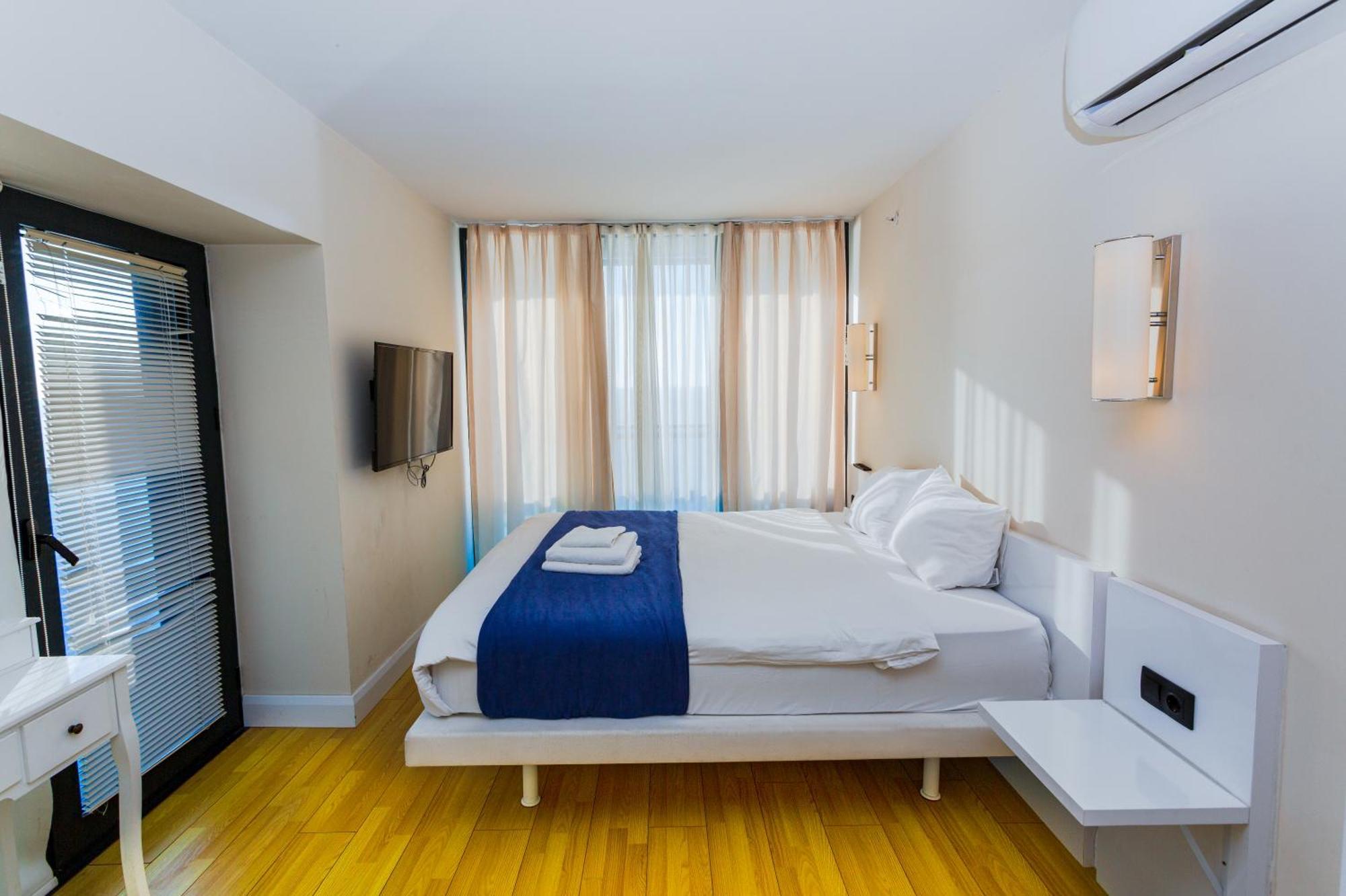 Best Location Apartments In Батумі Екстер'єр фото