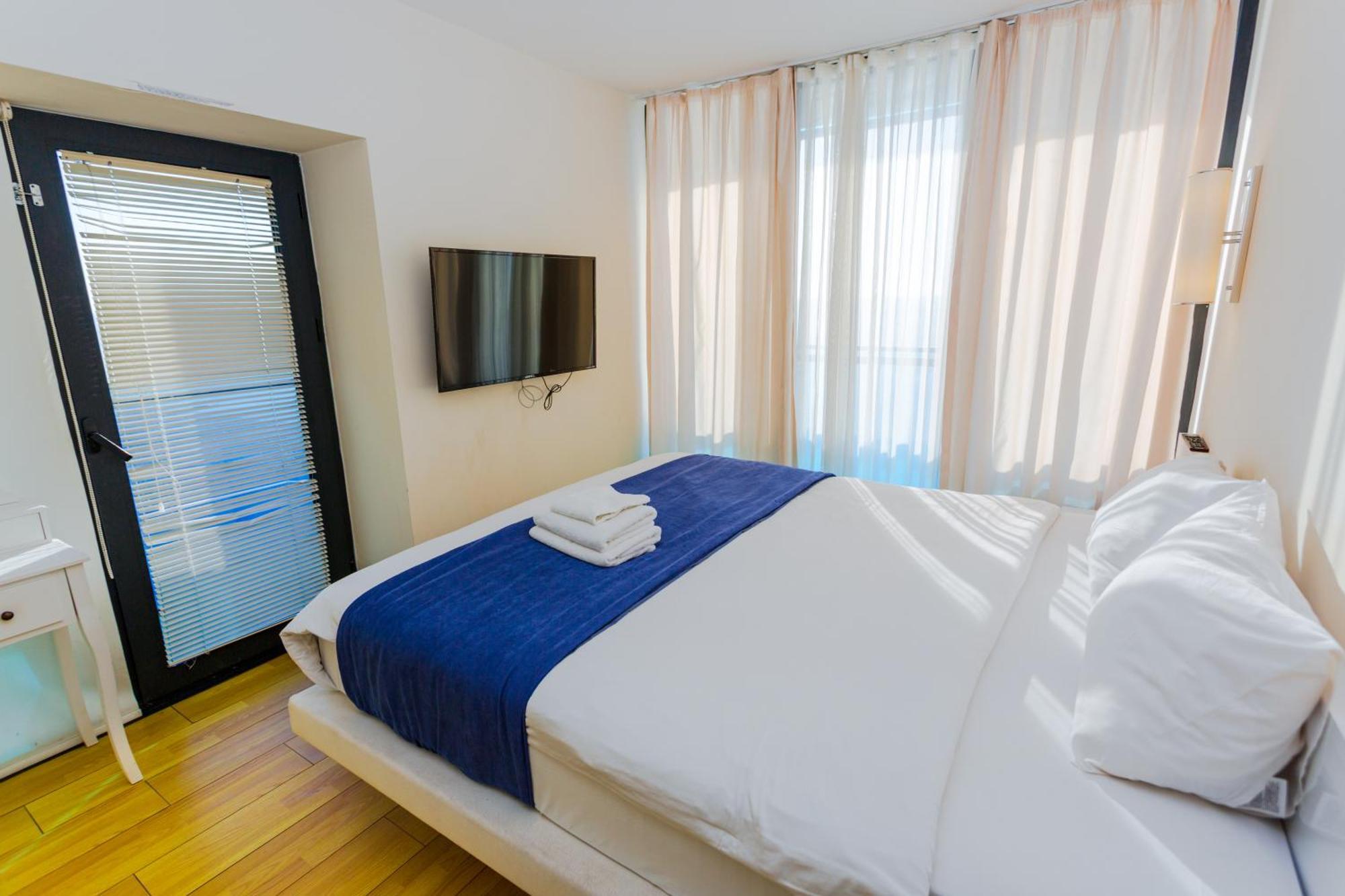 Best Location Apartments In Батумі Екстер'єр фото