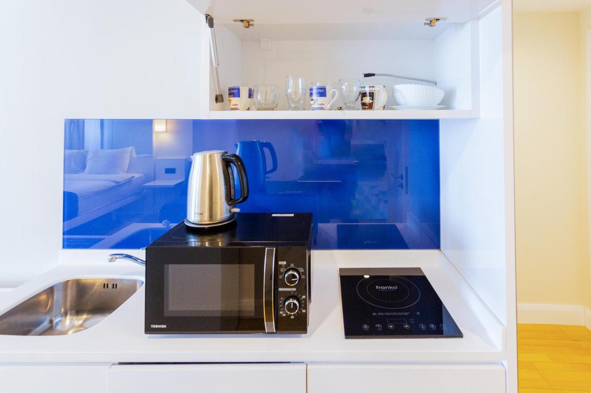 Best Location Apartments In Батумі Номер фото