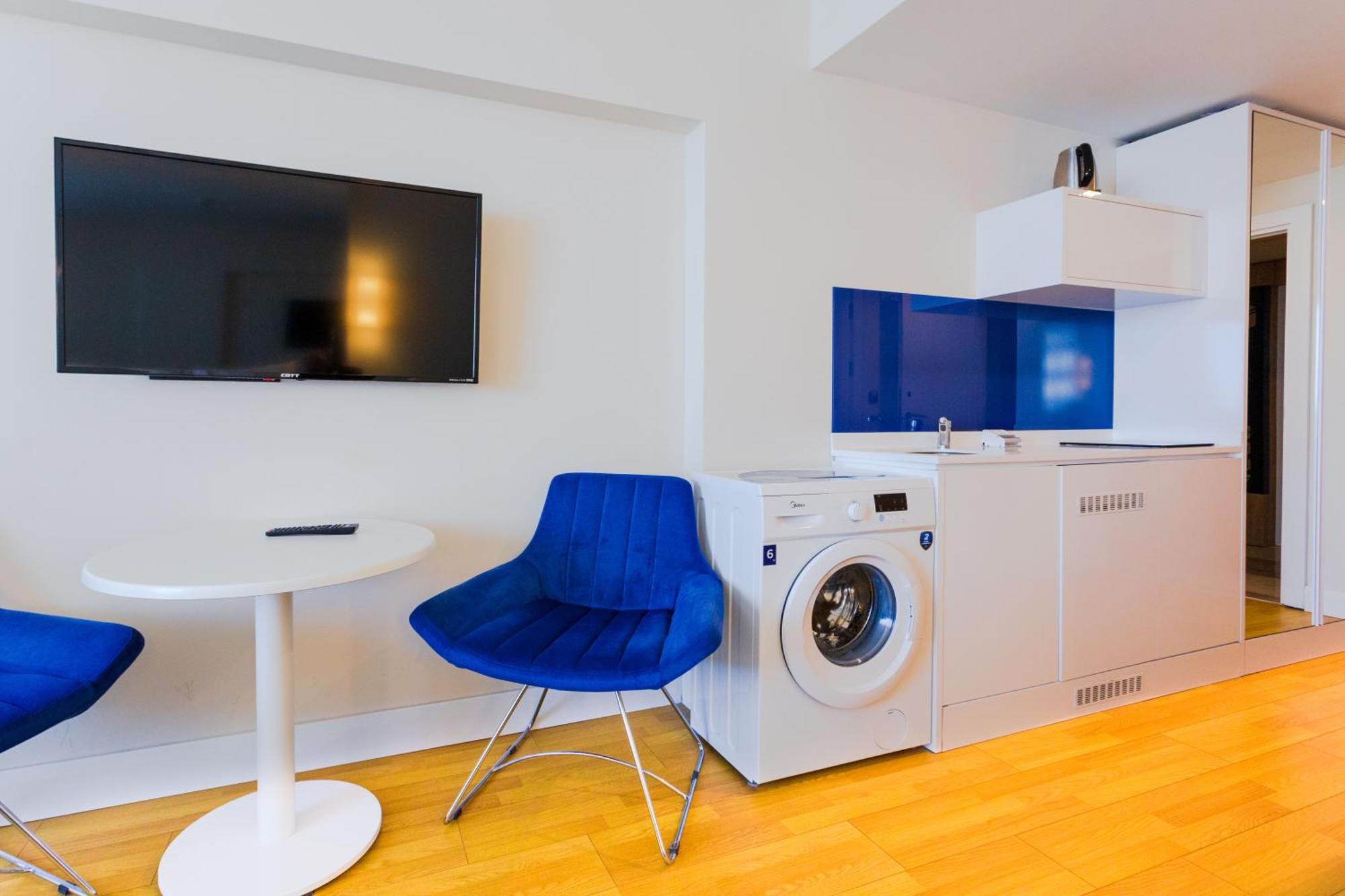 Best Location Apartments In Батумі Номер фото